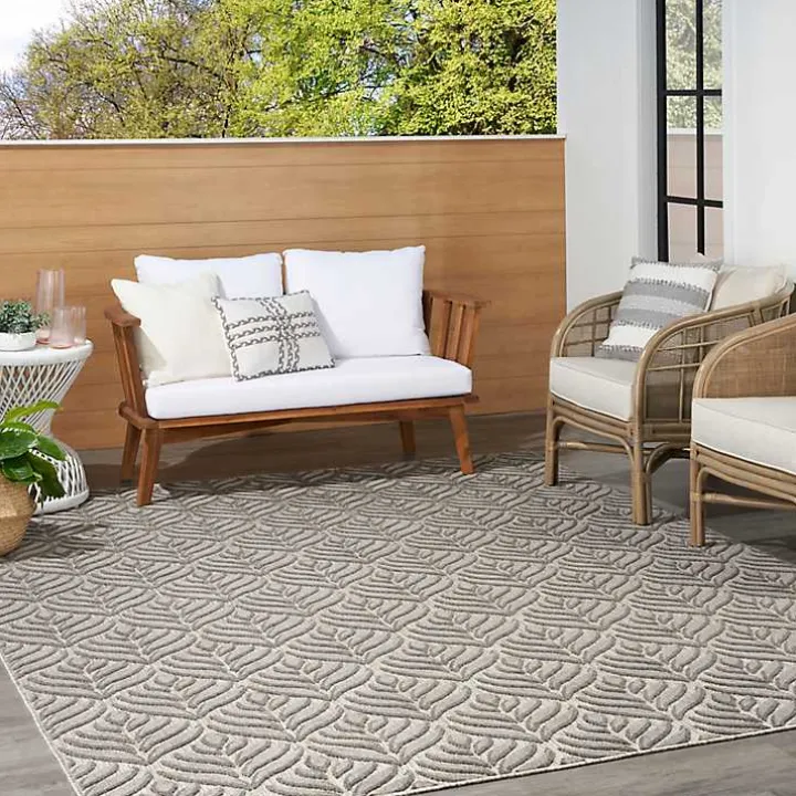 Aloha Gray Botanical Indoor/Outdoor Rug, 3x5