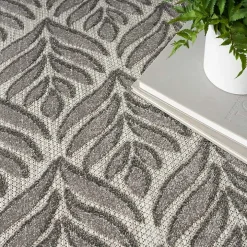 Aloha Gray Botanical Indoor/Outdoor Rug, 5x7
