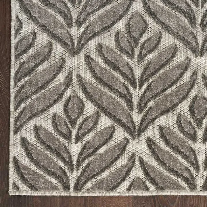 Aloha Gray Botanical Indoor/Outdoor Rug, 6x9