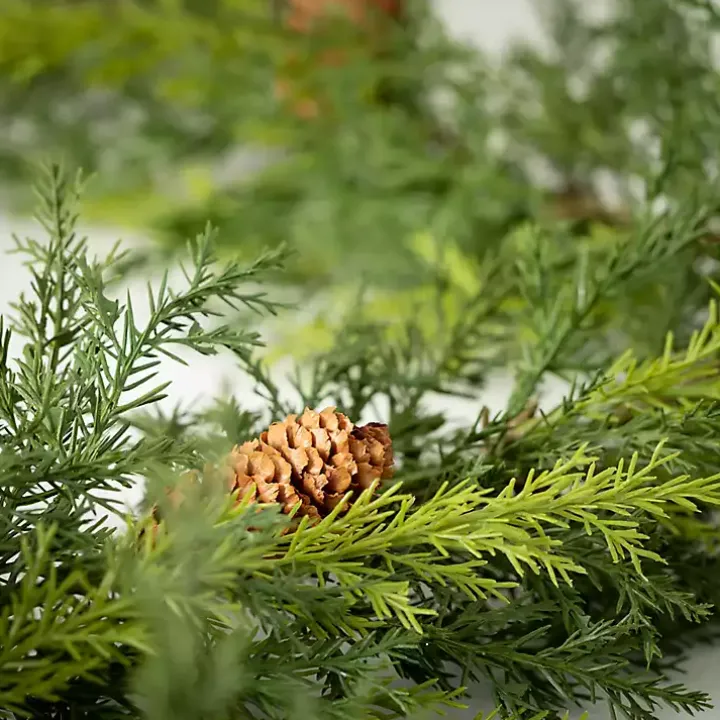 Arborvitae Garland