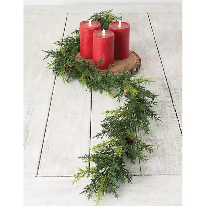 Arborvitae Garland