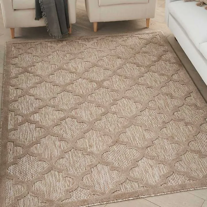 Beige Trellis Indoor/Outdoor Area Rug, 5x7