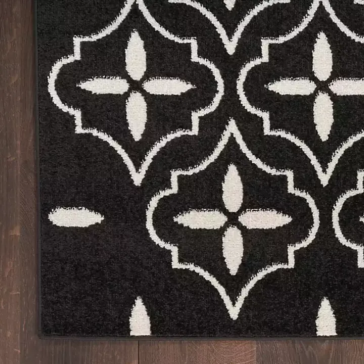Black & Ivory Quatrefoil Indoor/Outdoor Runner