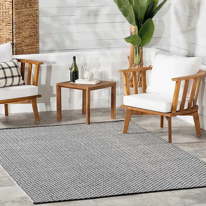Black & White Trellis Indoor/Outdoor Rug, 5x8