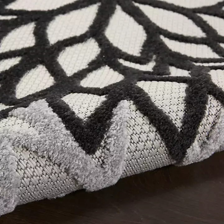 Black and White Floral Outdoor Area Rug, 7x10