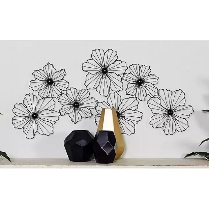 Black Metal Floral Wire Wall Plaque