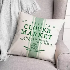 Clover Market Indoor/Outdoor Pillow