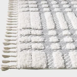 Cream and Gray Tufted Criss-Cross Area Rug, 7x9