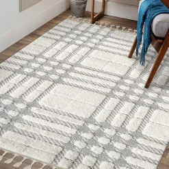 Cream and Gray Tufted Criss-Cross Area Rug, 7x9