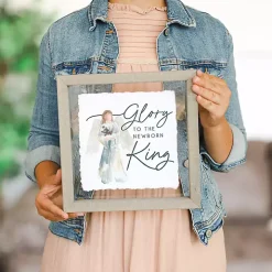 Glory to the Newborn King Wall Plaque
