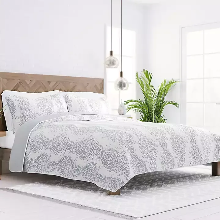 Gray Damask Reversible 3-pc. Queen Quilt Set