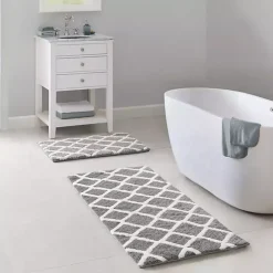 Gray Geometric Pattern Reversible Bath Mat, 34 in.