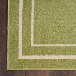 Green Bordered Indoor/Outdoor Area Rug, 5x7