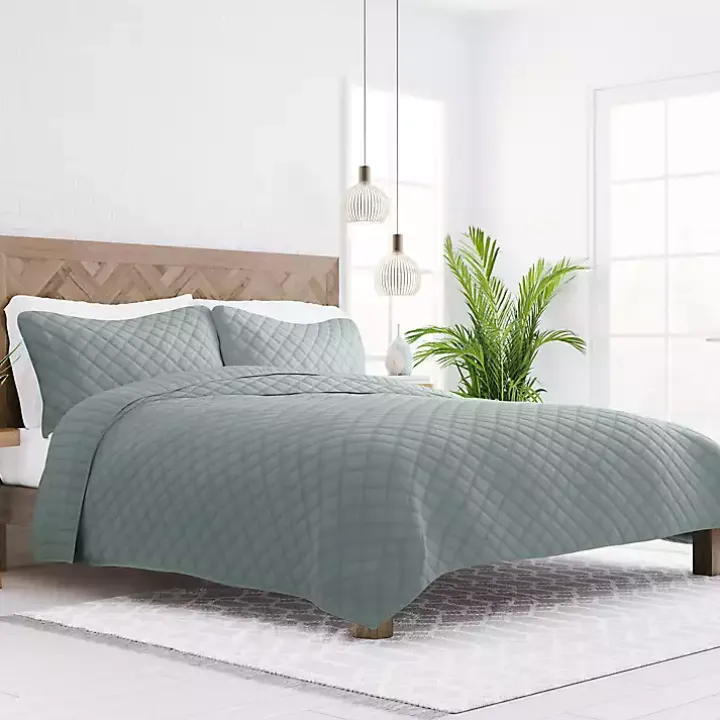 Green Stitched Diamond 2-pc. Twin Quilt Set