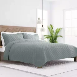 Green Stitched Diamond 3-pc. King Quilt Set
