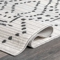 Millie Dotted Diamond Area Rug, 8x10