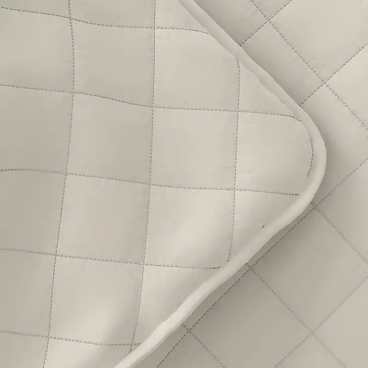 Natural Stitched Diamond 3-pc. Queen Quilt Set