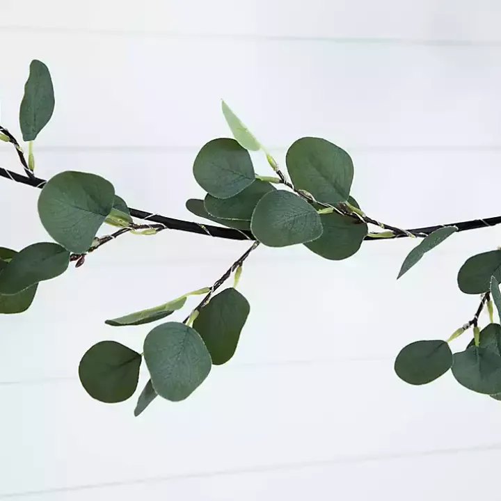 Pre-Lit Eucalyptus Battery Operated Garland