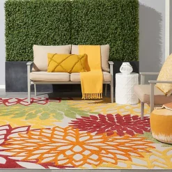 Red Floral Burst Outdoor Area Rug, 7x10