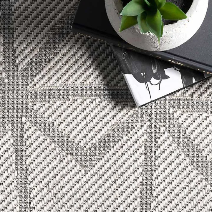 Sanford Light Gray Geometric Outdoor Rug, 5x8