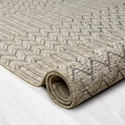 Tan Chevron Indoor/Outdoor Area Rug, 7x9