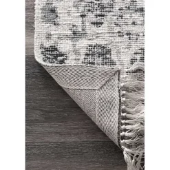 Vintage Ezra Fringe Area Rug, 5x8
