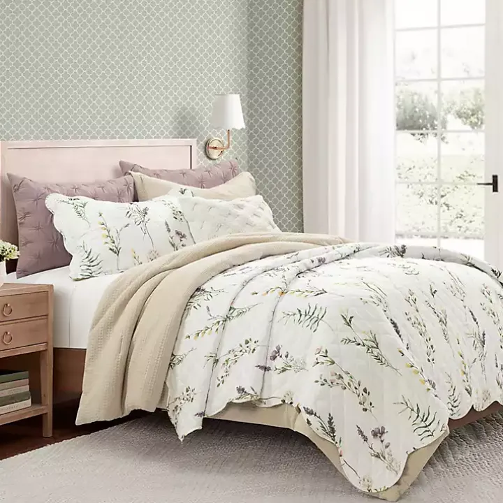 Watercolor Wildflower 3-pc. Full/Queen Quilt Set