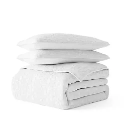 White Floral Stitch 3-pc. Queen Quilt Set