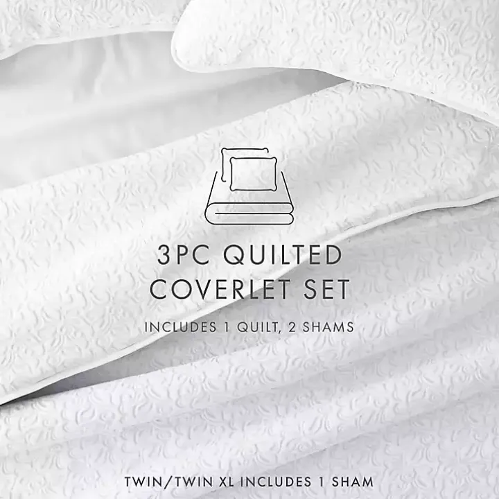 White Floral Stitch 3-pc. Queen Quilt Set