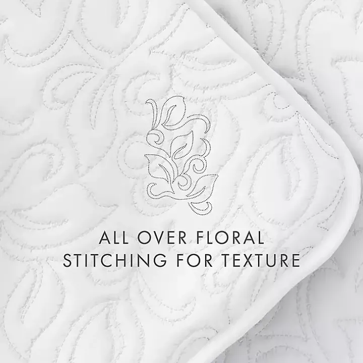 White Floral Stitch 3-pc. Queen Quilt Set