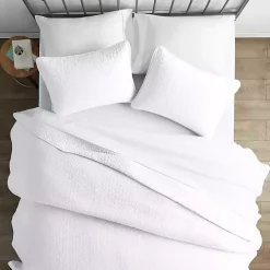 White Herringbone Quilted 3-pc. Queen Coverlet Set