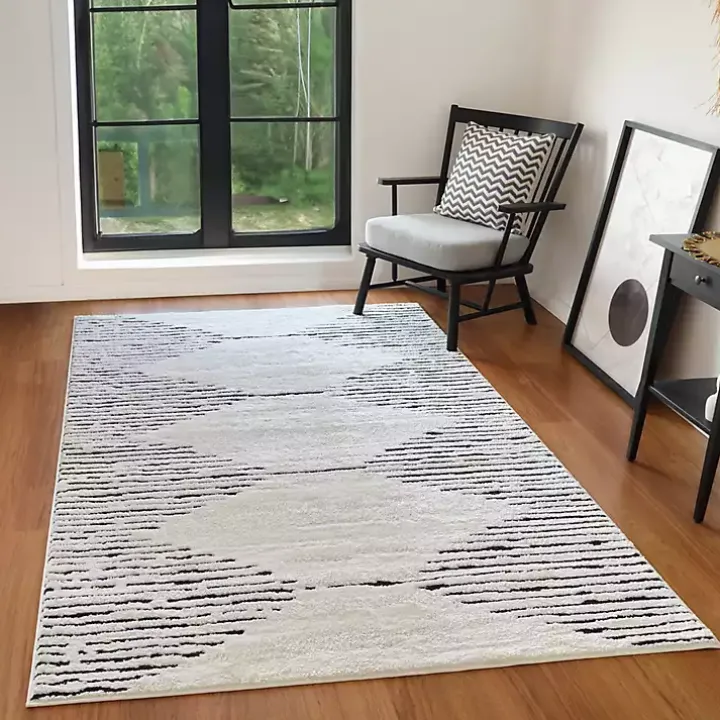 White Moroccan Area Rug, 5x7