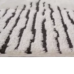 White Moroccan Area Rug, 5x7